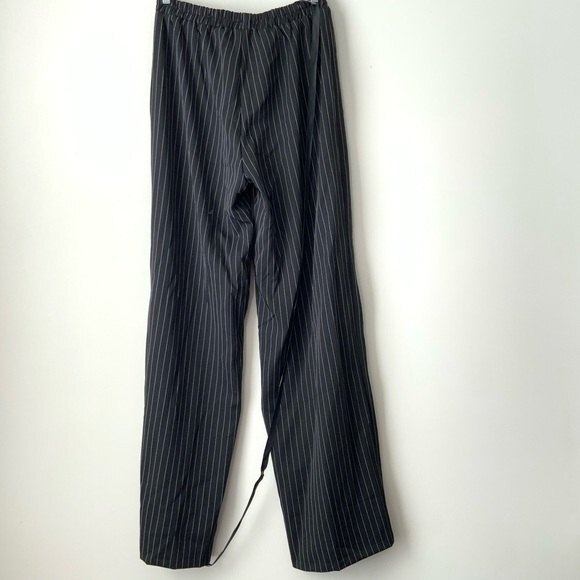 PrettyLittleThing Pinstripe Wide Leg Trouser Career Black 10 - Picture 3 of 7